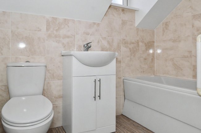 58 Park Road, Ramsgate CT11 9TJ 5