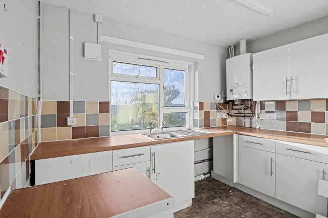 29 Coronation Road, Portland, DT5 1EY 4