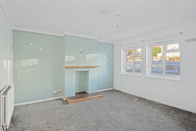 29 Coronation Road, Portland, DT5 1EY 4