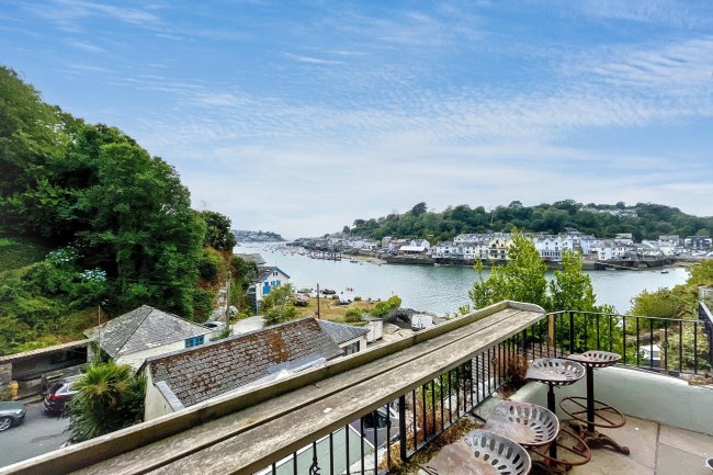 Ferry House, Bodinnick, Fowey, Cornwall, PL23 1LX 5