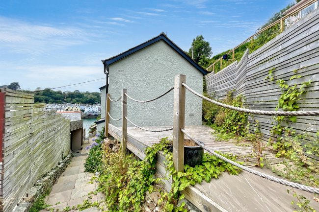 Ferry House, Bodinnick, Fowey, Cornwall, PL23 1LX 5