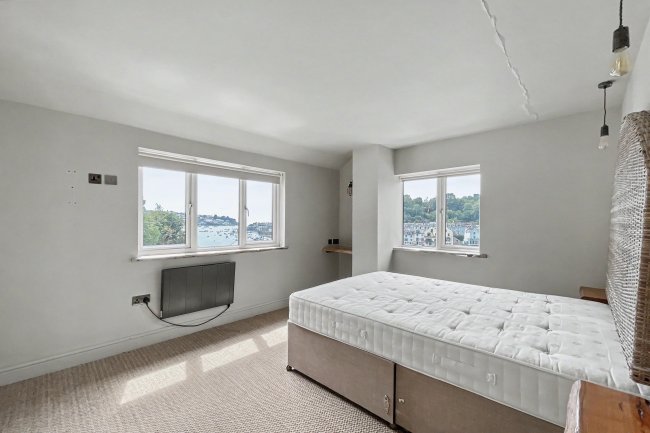 Ferry House, Bodinnick, Fowey, Cornwall, PL23 1LX 5