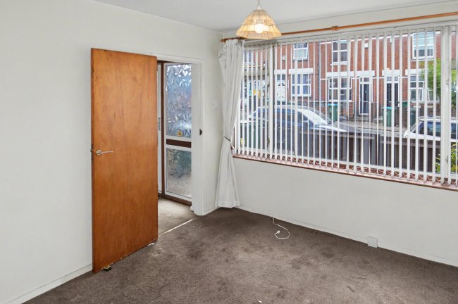 108 Northfield Road, Coventry, West Midlands, CV1 2BP 4