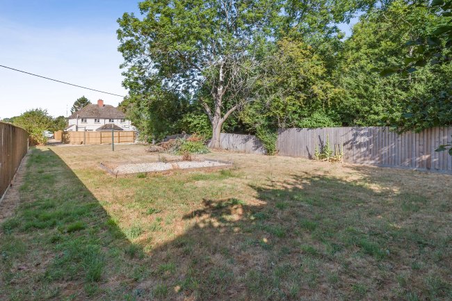 Land at No 34 Broad Town Road, Broad Town, Swindon, SN4 7RB 4