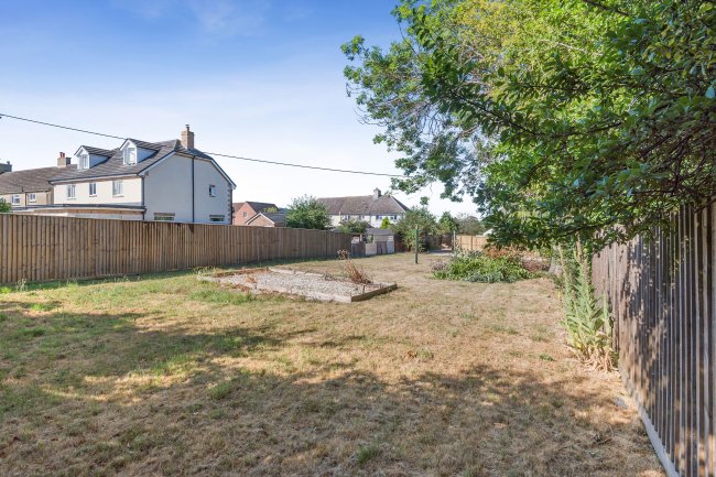 Land at No 34 Broad Town Road, Broad Town, Swindon, SN4 7RB 4