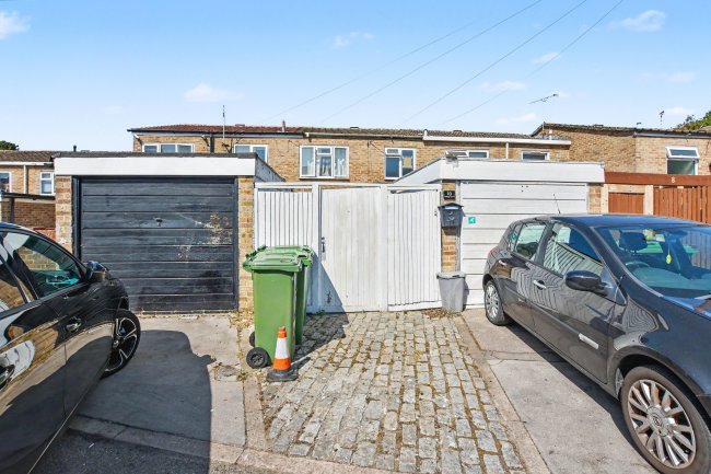 10 Yalding Grove, Orpington, Kent, BR5 3SE 6