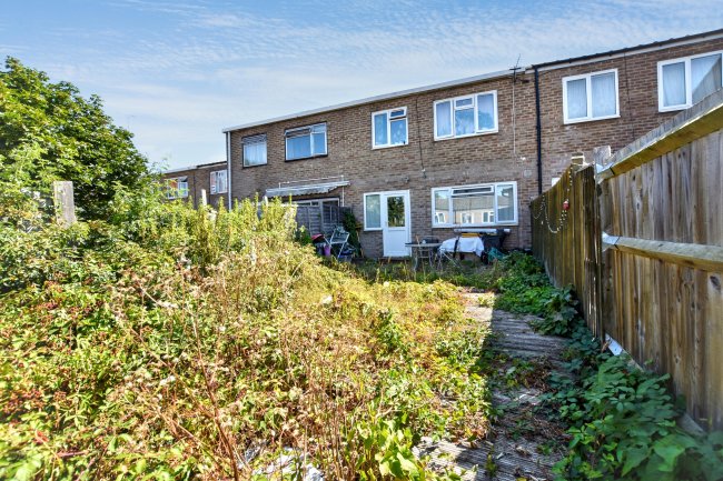 10 Yalding Grove, Orpington, Kent, BR5 3SE 6