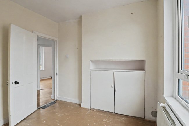 44A Granville Road, Weymouth, DT4 0BQ 3