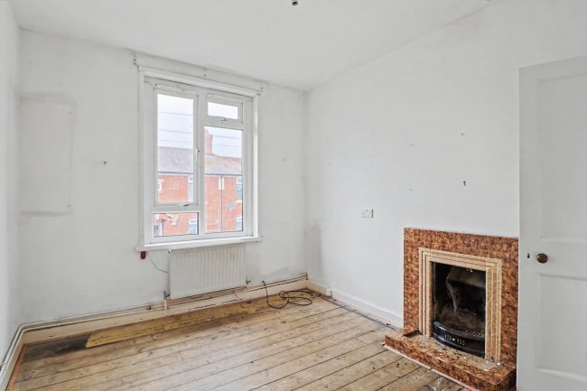 44A Granville Road, Weymouth, DT4 0BQ 3