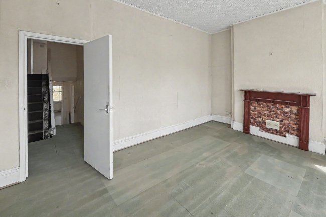 36b Kildoran Road, Brixton London, SW2 5JX 6