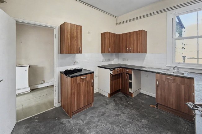 36b Kildoran Road, Brixton London, SW2 5JX 6