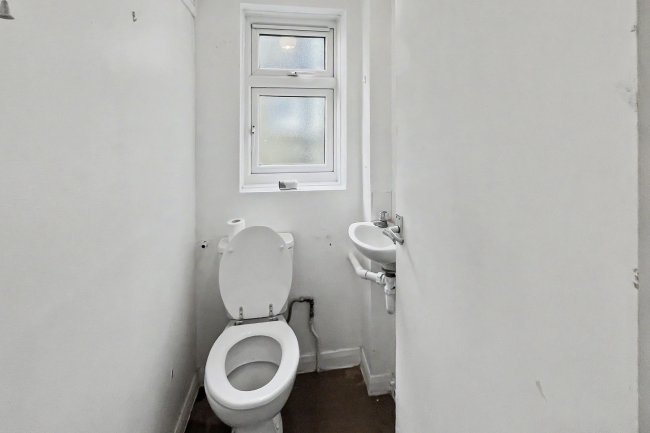36b Kildoran Road, Brixton London, SW2 5JX 6