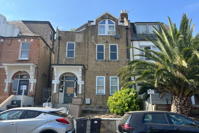 95b Woodside, Wimbledon, London, SW19 7BA 6