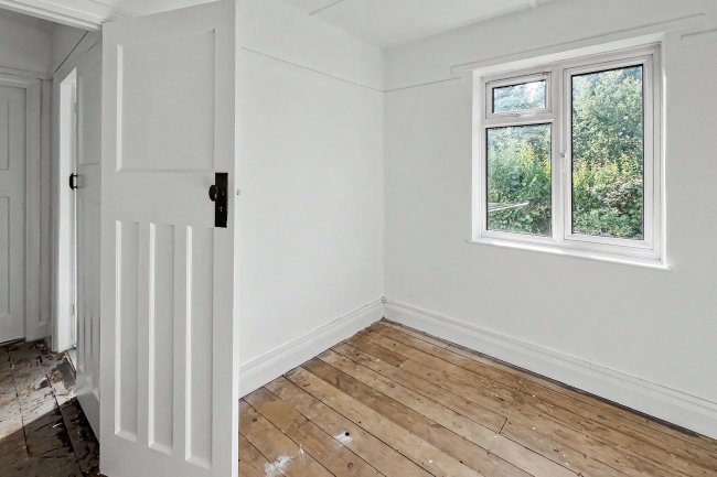 14a Abbey Road, Selsdon, South Croydon, CR2 8NG 7
