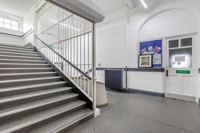Maas House, Shaw Road, Oldham, OL1 4AW 4