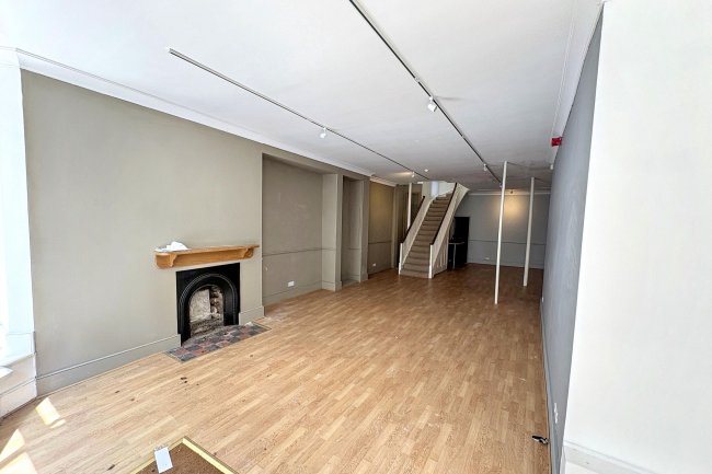 21 Broad Street, Bath BA1 5LN 1