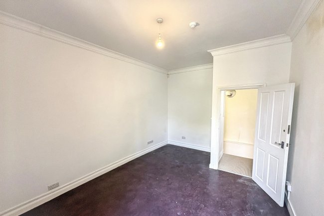 21 Broad Street, Bath BA1 5LN 1