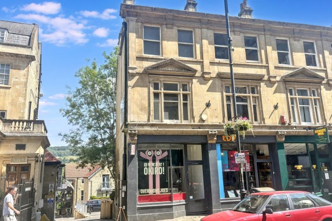 106 Walcot Street, Bath BA1 5BG 2