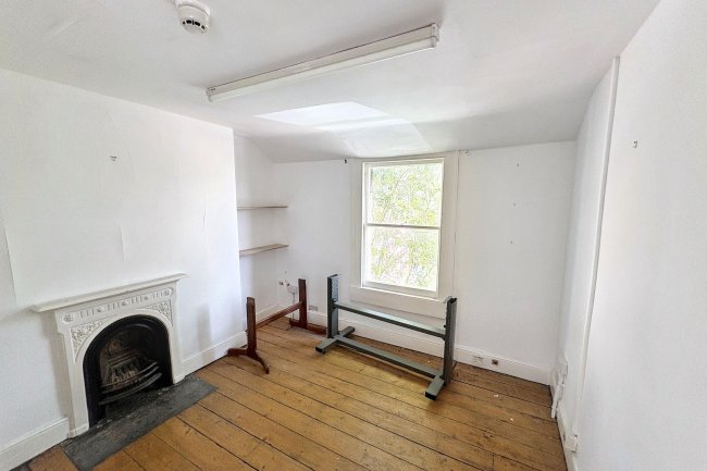 106 Walcot Street, Bath BA1 5BG 2