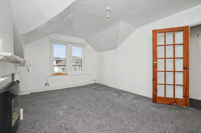 Flat 3, 11 Claremont Road, Folkestone,  CT20 1DQ 1