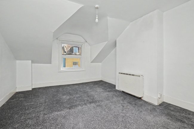 Flat 3, 11 Claremont Road, Folkestone,  CT20 1DQ 1