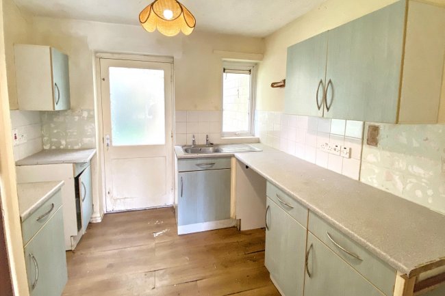 14 Silver Street, Kington Langley, Chippenham, Wiltshire, SN15 5NU 7