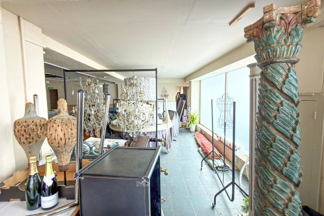 Chequer's Garage, Station Road, Petworth, GU28 0ES 77