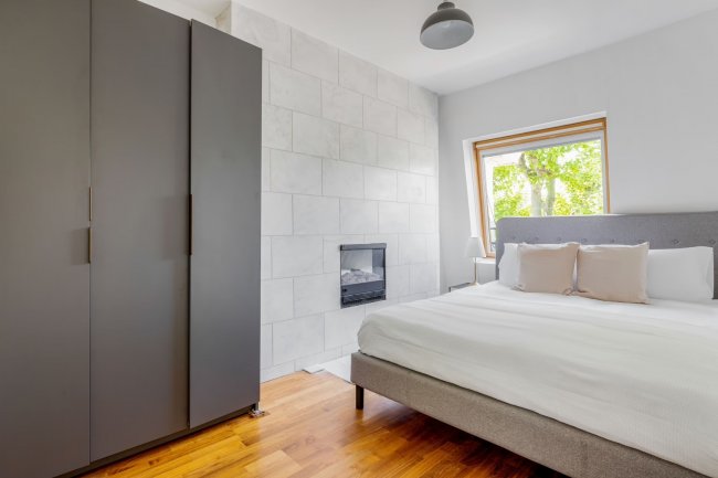 Flat 6, 192 Ladbroke Grove, Notting Hill, London W10 5LZ 8