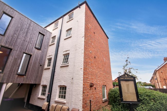 Apartment 1 Wherrys Mill, 43 Wherrys Lane, Bourne, PE10 9HQ 1