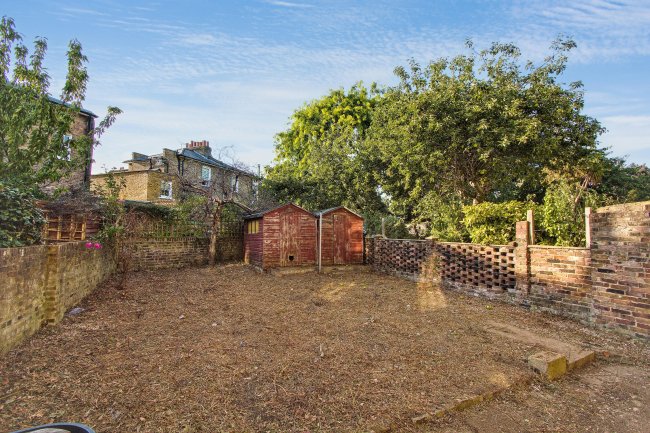 Flat A, 9 Stamford Road, Hackney, London, N1 4JP 10