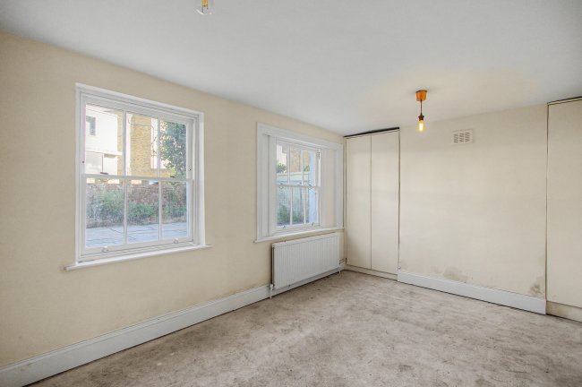 Flat A, 9 Stamford Road, Hackney, London, N1 4JP 10