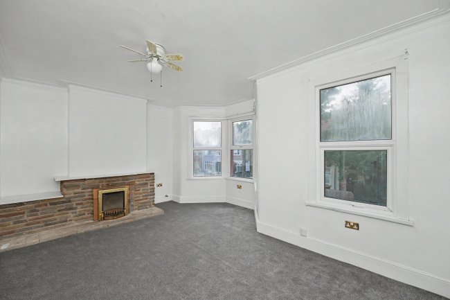 53 Perth Road, Leyton, London, E10 7PA 9