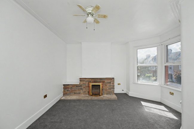 53 Perth Road, Leyton, London, E10 7PA 9