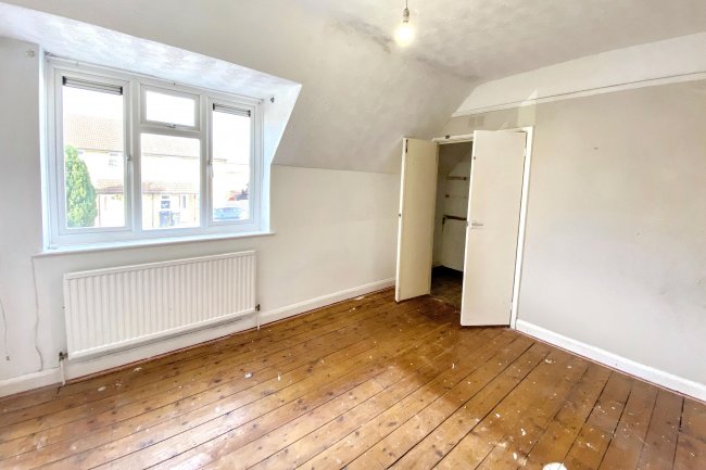 170 Wood Lane, Chippenham, Wiltshire, SN15 3EE 4