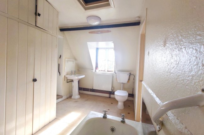 Norton Corner, Lower Littleworth, Stroud, GL5 5AW 5