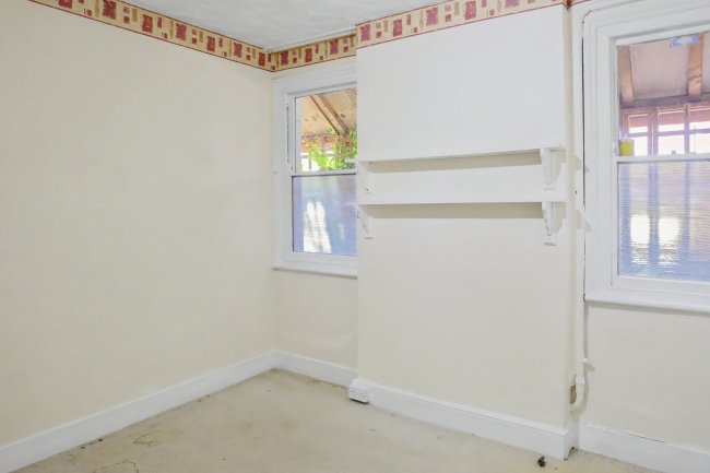 22a Grosvenor Road, Twickenham, Middlesex, TW1 4AE 4