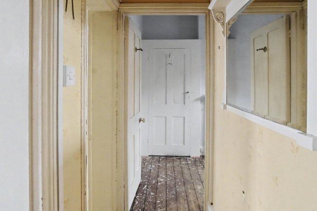 24 Warwick Chambers, Pater Street, Kensington, London, W8 6EN 3