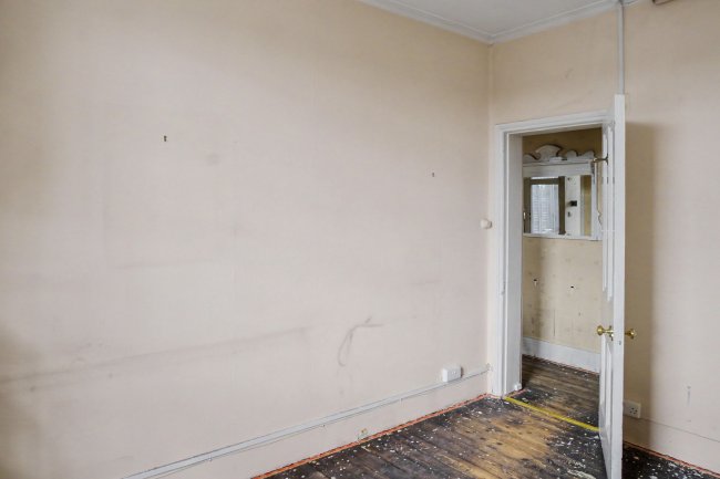 24 Warwick Chambers, Pater Street, Kensington, London, W8 6EN 3
