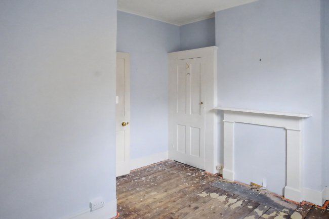 24 Warwick Chambers, Pater Street, Kensington, London, W8 6EN 3