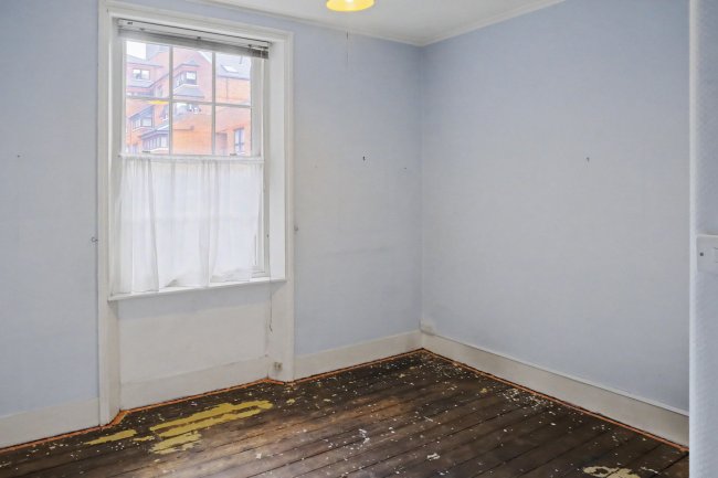 24 Warwick Chambers, Pater Street, Kensington, London, W8 6EN 3