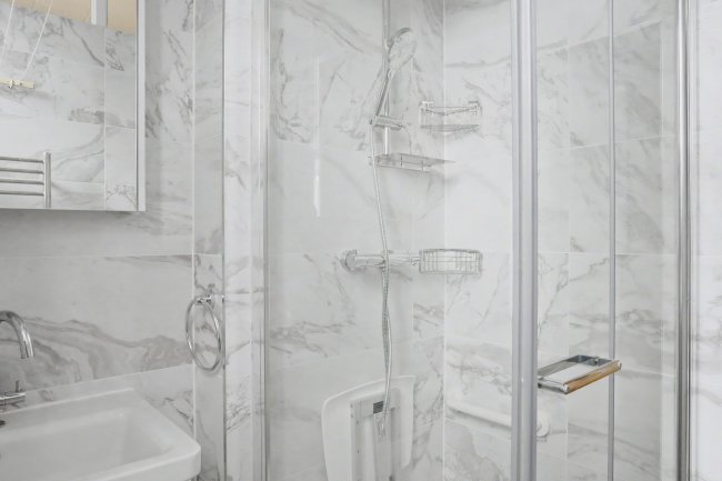 24 Warwick Chambers, Pater Street, Kensington, London, W8 6EN 3