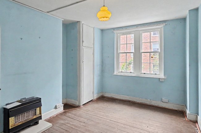 63 Sandwich House, Bloomsbury, London, WC1H 9PP 9