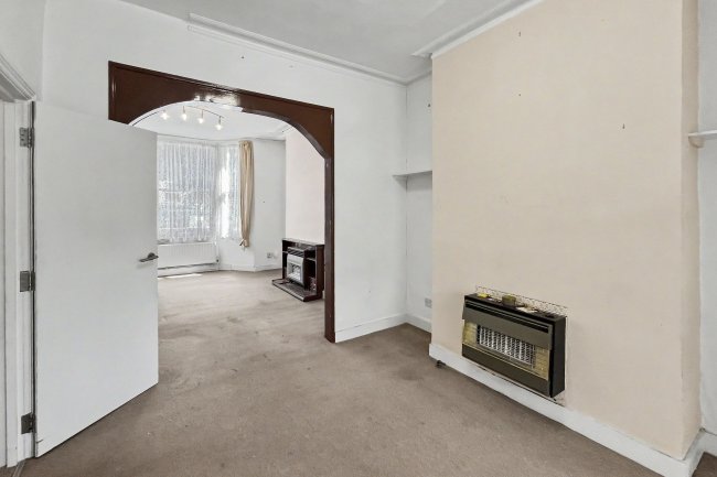234 Merton Road, Wandsworth, London, SW18 5JQ 10