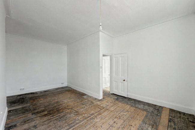 Third Floor Flat, 13 Warrington Crescent, Maida Vale, London, W9 1ED 1