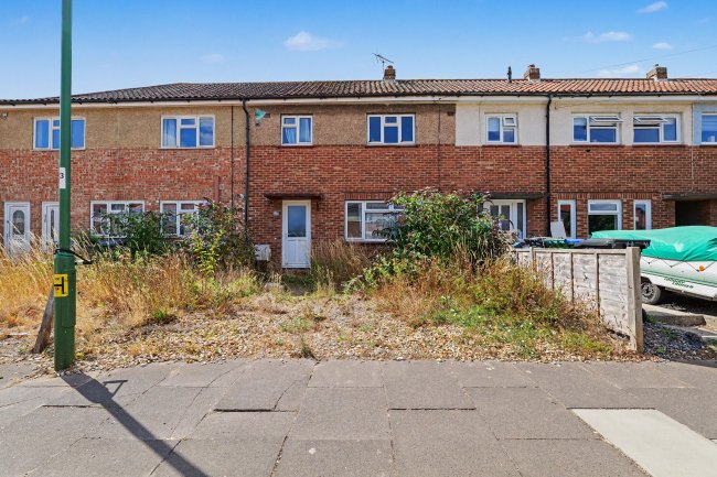 32 32A & 32B Gosden Road, Littlehampton, BN17 6DY 6
