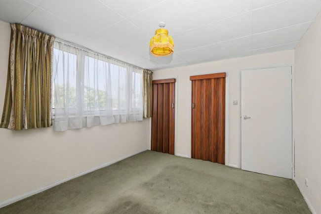 5 Hazlemere Road, Seasalter, Kent, CT5 4AN 6
