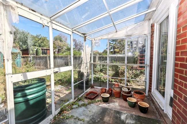 5 Hazlemere Road, Seasalter, Kent, CT5 4AN 6
