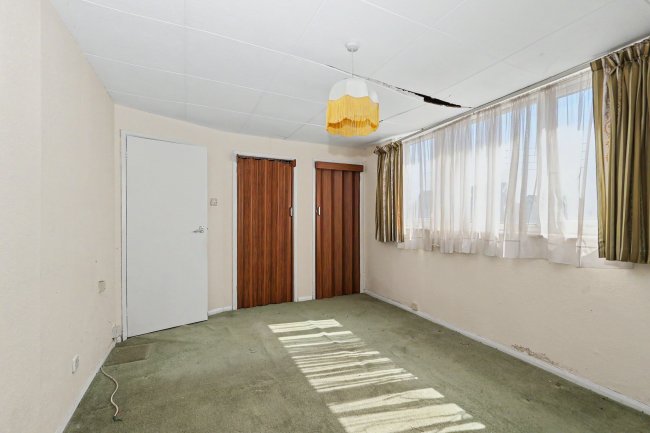 5 Hazlemere Road, Seasalter, Kent, CT5 4AN 6