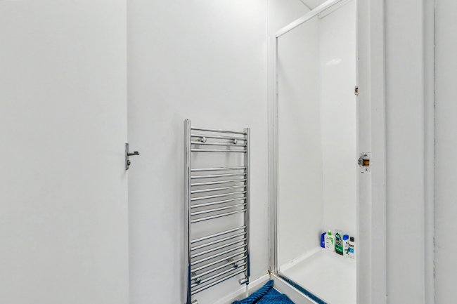 97 Roedale Road, Brighton, BN1 7GD 10