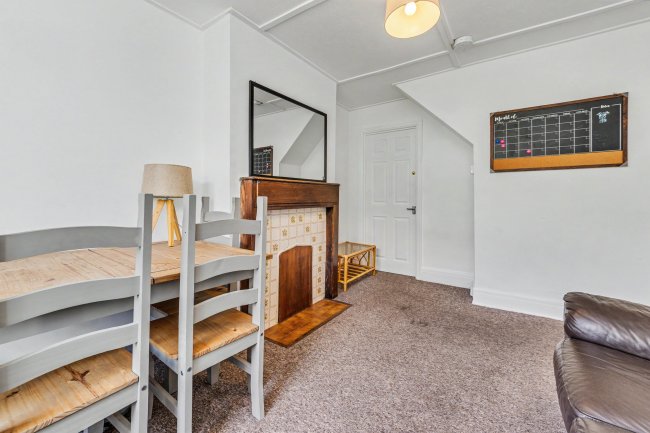 97 Roedale Road, Brighton, BN1 7GD 10